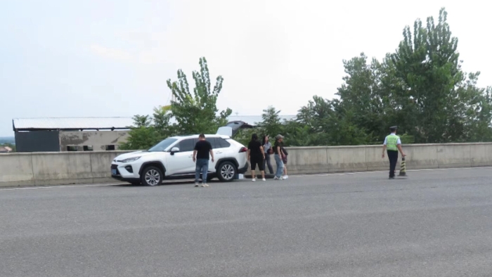 3bbfdcd089429b7d74d0ccb4b7e029c