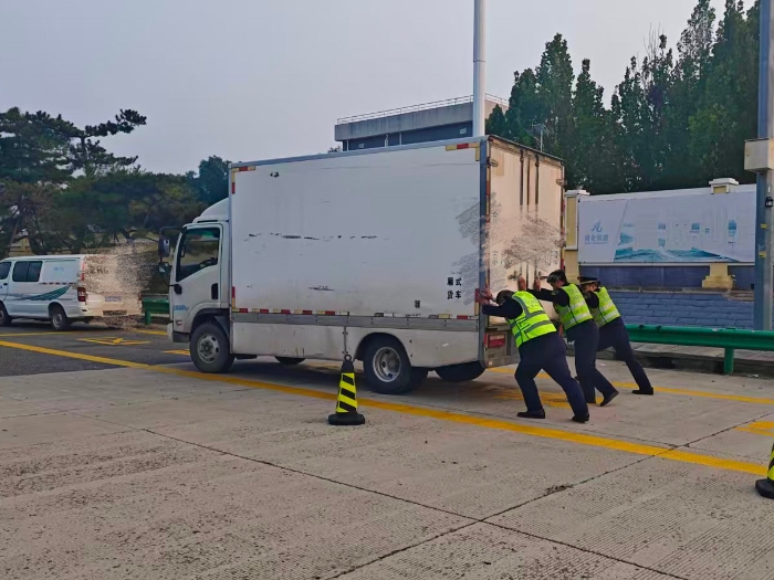 c1c37bb75800a8f62b3c2690cc98e864