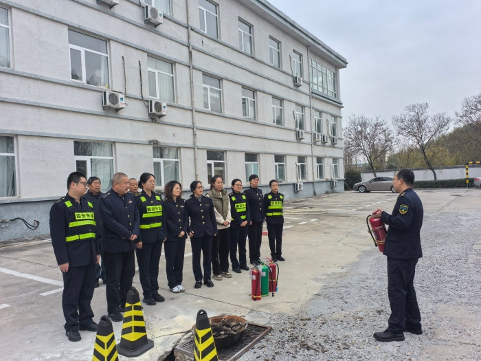 5ad418775dec875cc6ff4ca574db505d