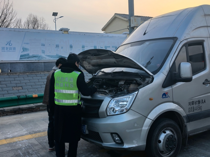 3c015cea7175e18807bc0d8e5a2af936