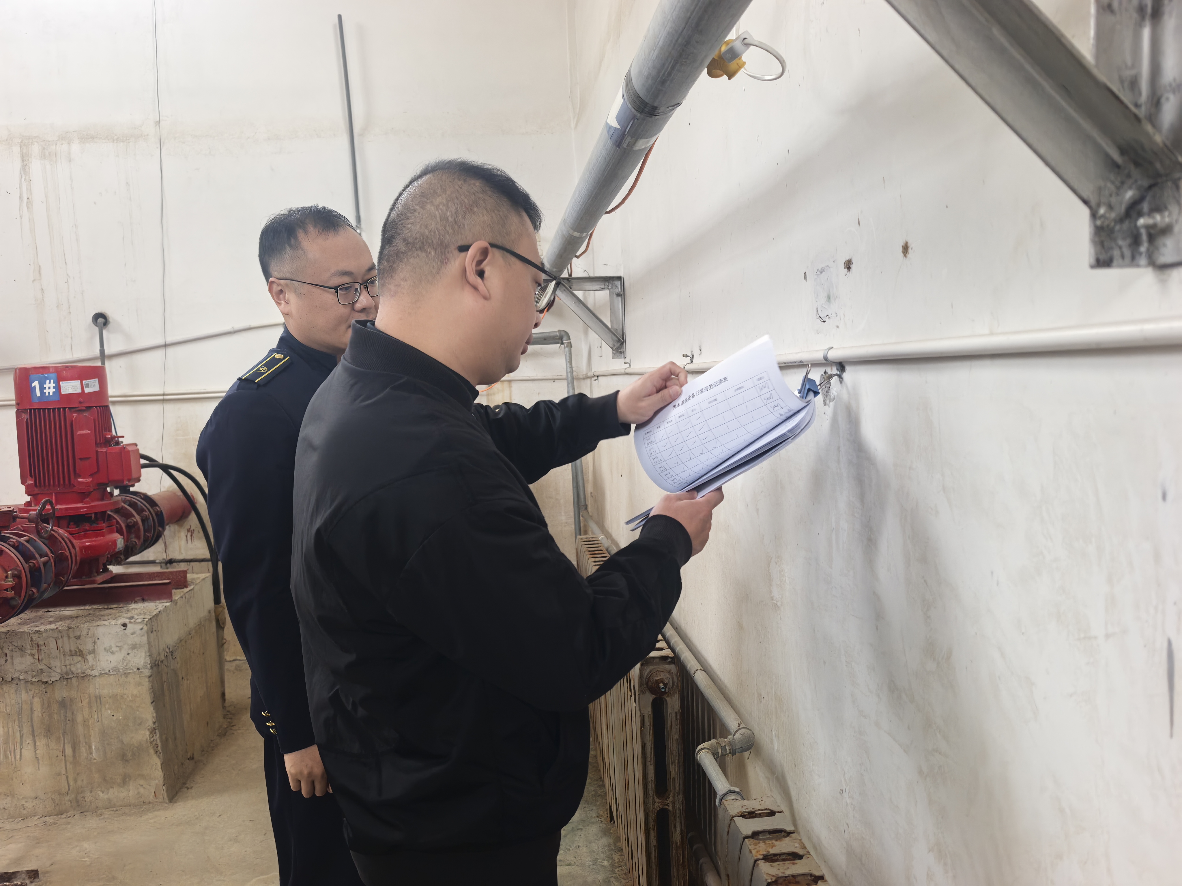 廊坊分公司万庄收费站开展春运春节安全生产隐患大排查专项行动